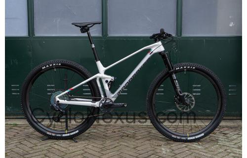 Mondraker F-Podium Carbon DC RR recensioni e scheda tecnica
